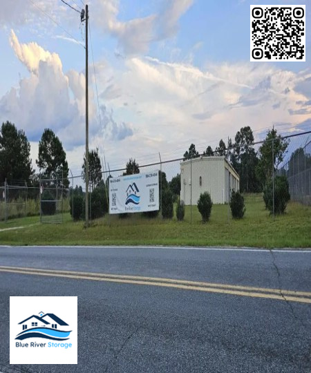 Truck Parking - Blue River Storage